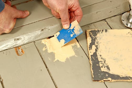 Reparationsmassa till trä